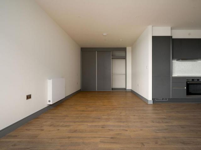 Flat for rent in Tottenham Hale, Greater London