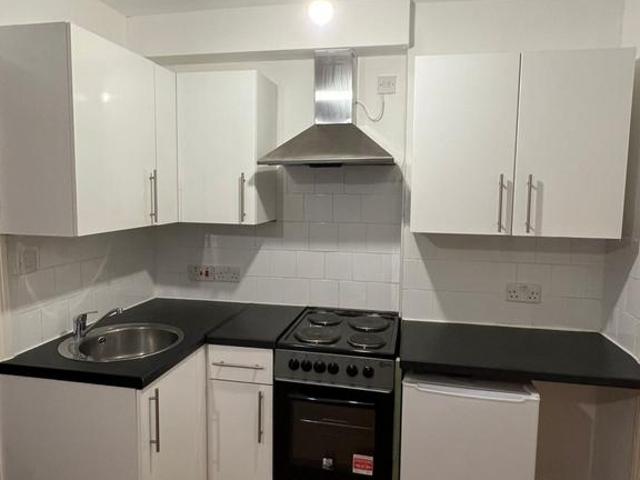 Flat for rent in Shepherd's Bush, Greater London