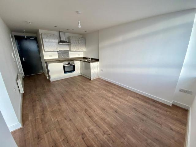 Studio for rent in St George's Quarter / Cultural Quarter, Calderstones