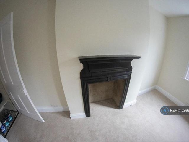 Studio for rent in Charlotteville, Westborough