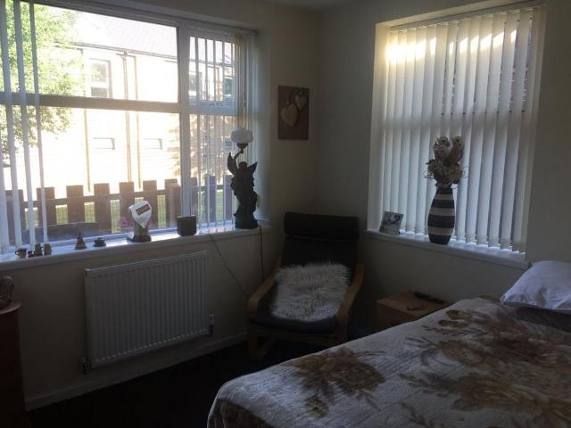 Studio for rent in Wombwell, South Yorkshire