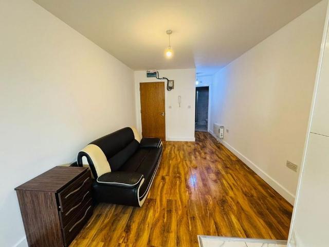 Studio for rent in Greater London