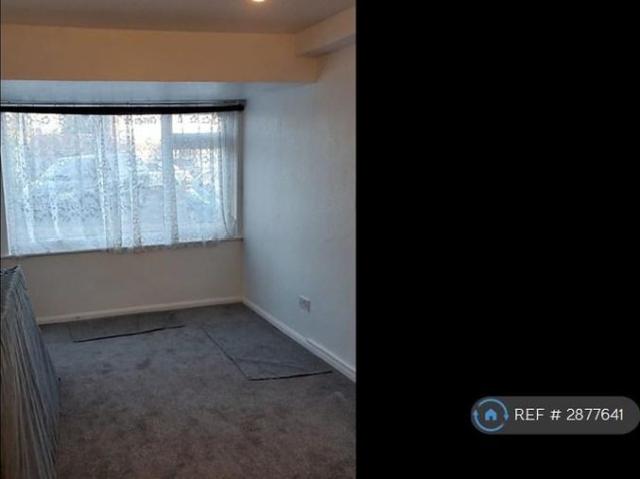 Studio for rent in South Woodford, Greater London