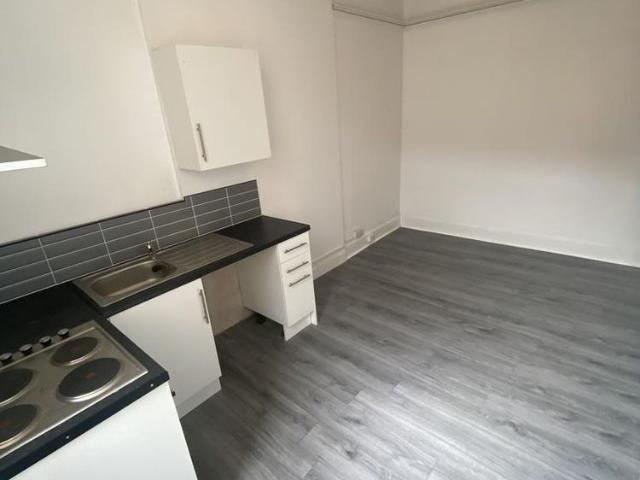 Studio for rent in Cat Hill, Isle Of Man