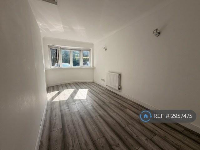 Studio for rent in Camp Hill, Warwickshire
