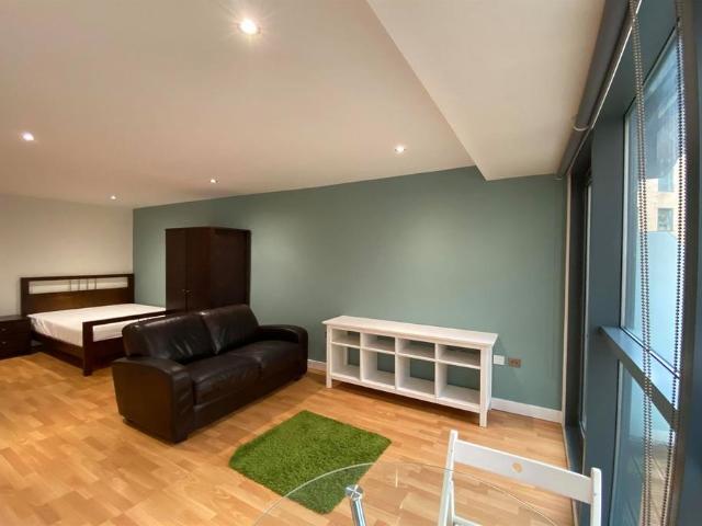 Flat for rent in Devonshire, South Yorkshire