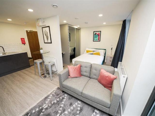Flat for rent in City Centre, South Yorkshire