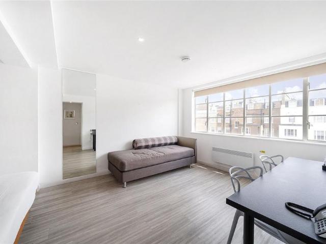 Studio for rent in Royal Borough of Kensington and Chelsea, Greater London