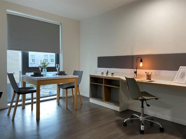 Studio for rent in City Centre, South Yorkshire
