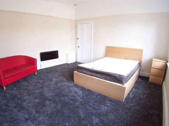 Studio for rent in Headingley Hill, Headingley
