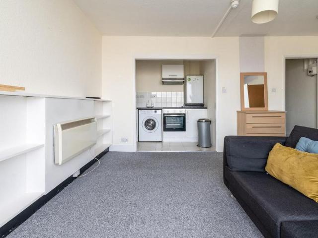 Studio for rent in Royal Borough of Kensington and Chelsea, Greater London