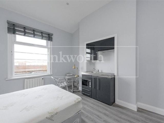 Studio for rent in London Borough of Camden, Greater London