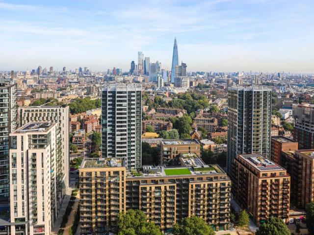 Flat for rent in Elephant and Castle, Greater London