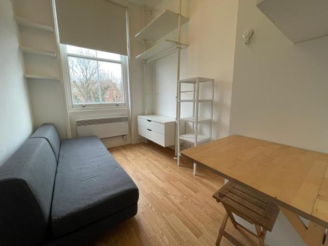 Studio for rent in Swiss Cottage, Greater London