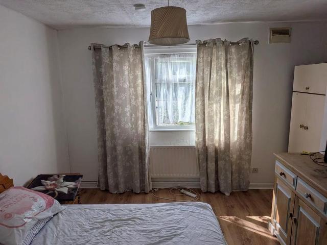 Studio for rent in Boley Park, Staffordshire