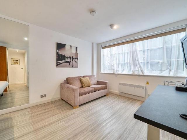 Studio for rent in The Boltons, Greater London