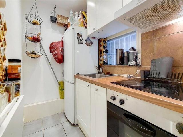 Studio for rent in Belsize Park, Greater London