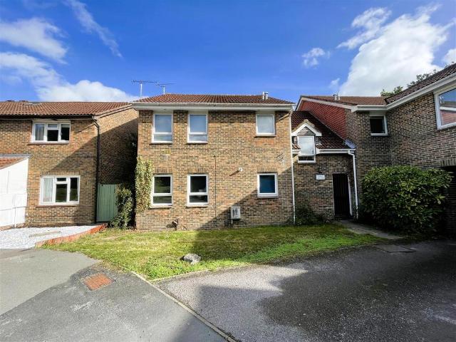 Flat for rent in Totton, New Forest