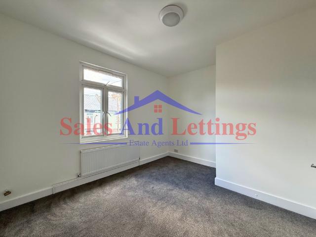 Studio for rent in Alperton, Greater London