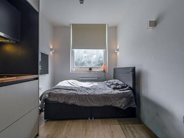 Studio for rent in Royal Borough of Greenwich, Greater London