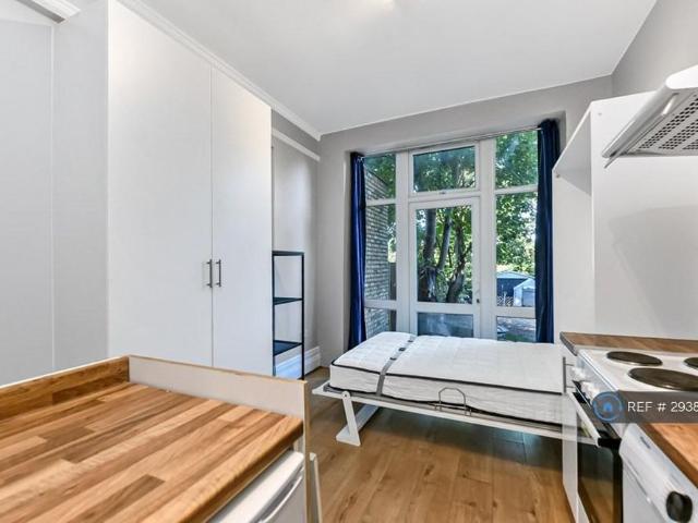 Studio for rent in Hornsey, Greater London