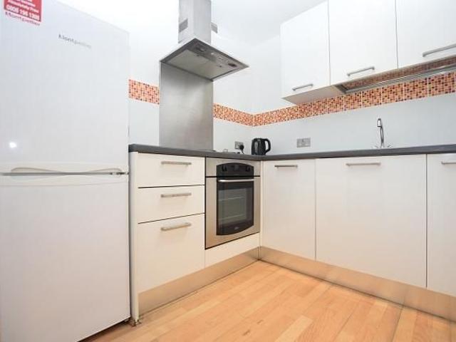 Studio for rent in City Centre, South Yorkshire