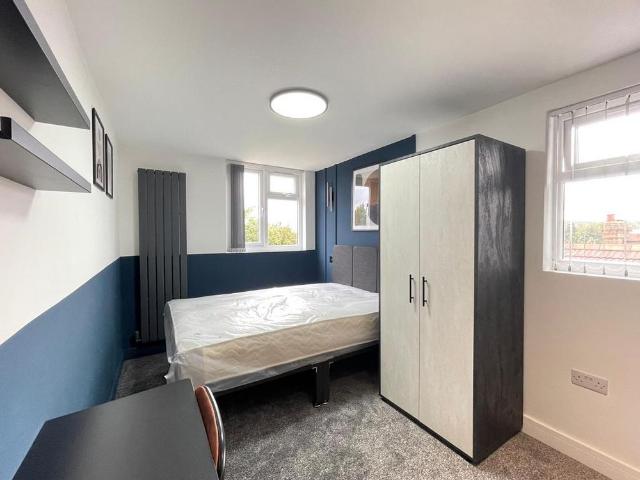 Studio for rent in Spring Park, Luton