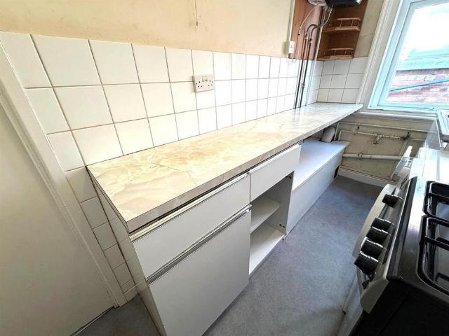 Studio for rent in West Midlands
