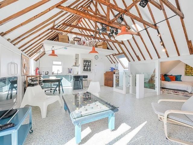 Studio for rent in London Borough of Ealing, Greater London
