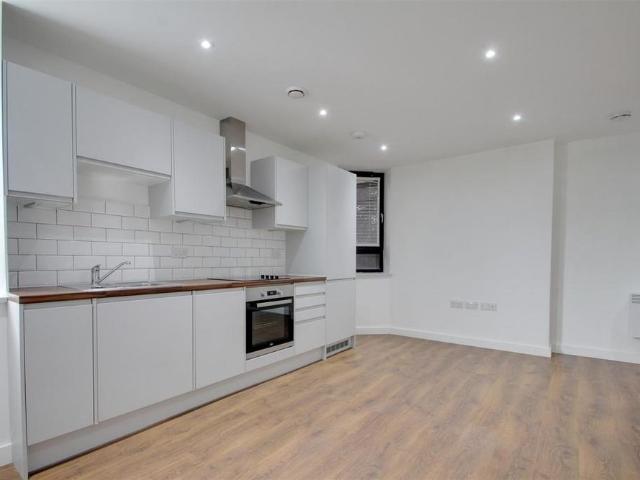 Studio for rent in West Worthing, Worthing