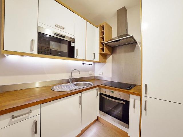 Studio for rent in South Hampstead, Greater London