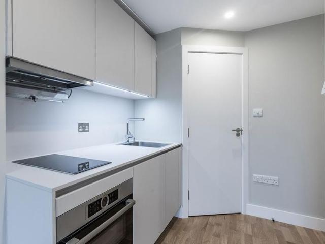 Studio for rent in London Borough of Camden, Greater London