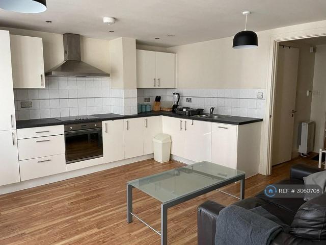 Flat for rent in Cavern Quarter, Liverpool