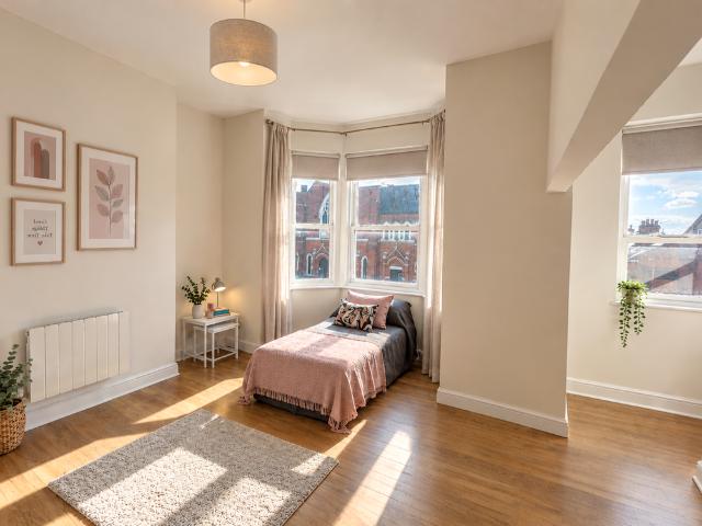 Studio for rent in West End, Leicester