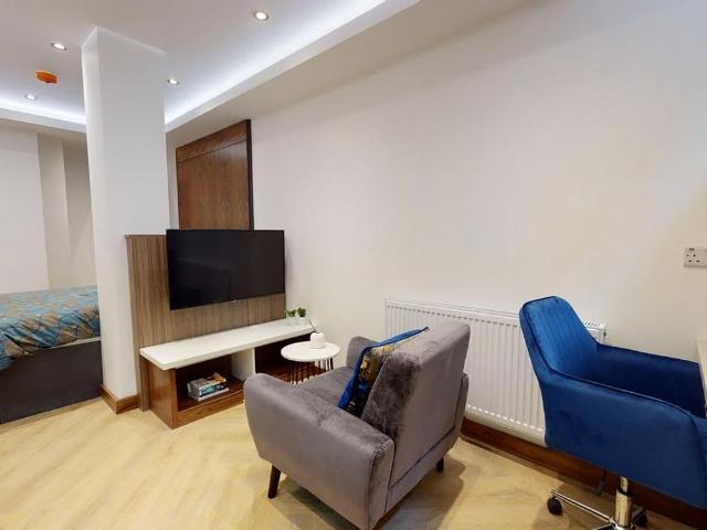 Studio for rent in City Centre, Georgia