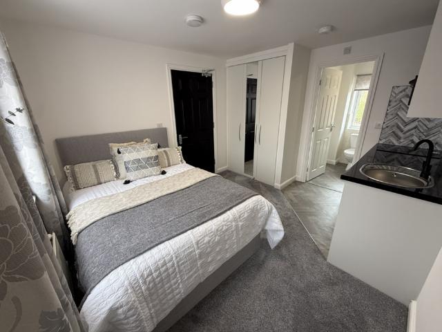 Studio for rent in Parnwell, Peterborough
