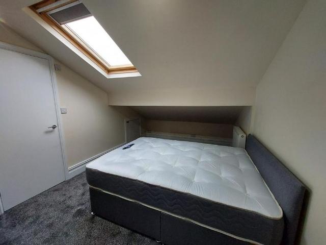 Studio for rent in Avenham, Higher Bartle