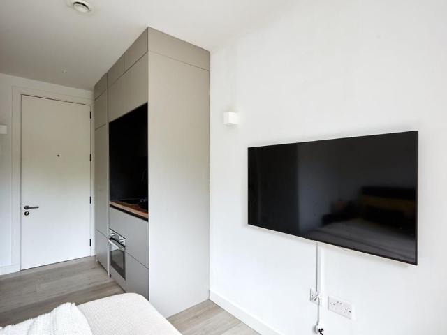 Studio for rent in Charlton Riverside, Greater London