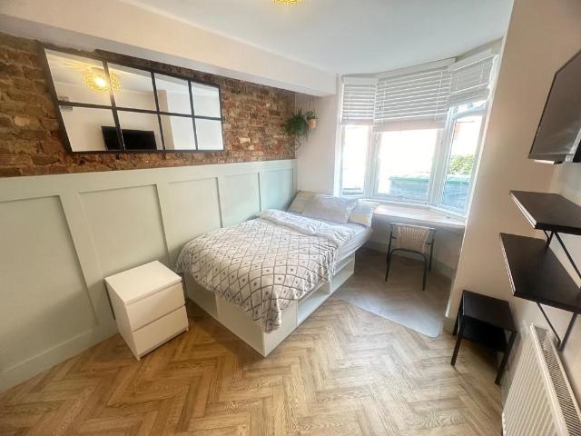 Flat for rent in Spring Park, Luton