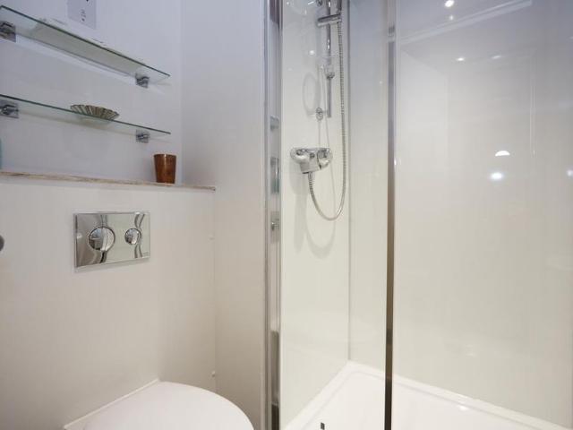 Studio for rent in North Woodside, Scotland