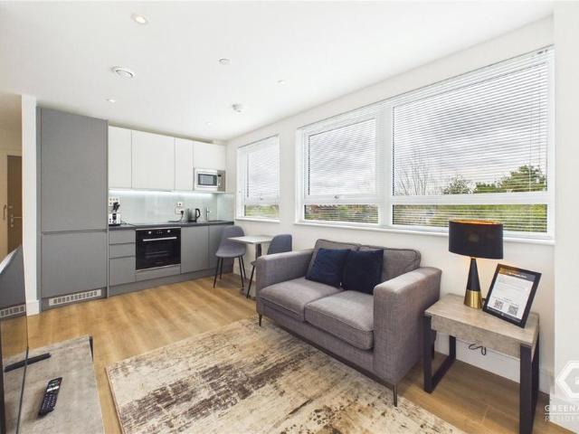Studio for rent in Blackwell, Perryfields