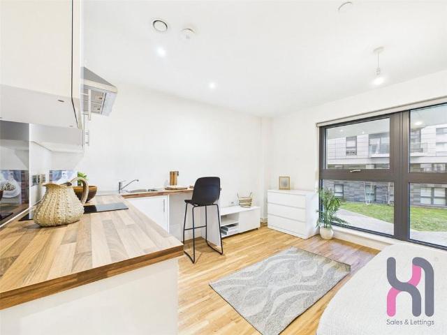 Studio for rent in Wharfside, Trafford Park