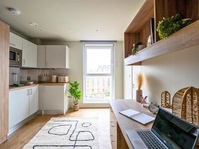 Studio for rent in City Centre, Scotland