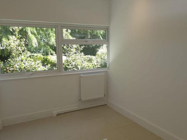 Studio for rent in Putney, Greater London