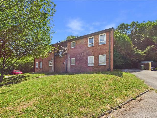 Flat for rent in Priest Down, Hampshire