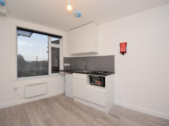 Flat for rent in Ruislip, London Borough of Hillingdon