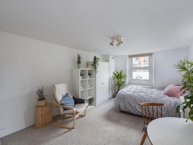 Studio for rent in Dunster, Somerset