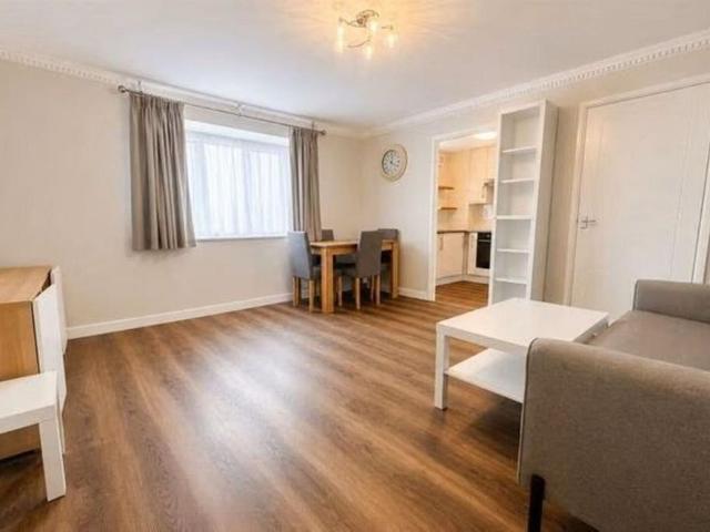 Studio for rent in London Borough of Hounslow, Greater London