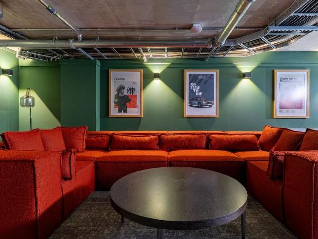 Studio for rent in Falcon Lodge, Wales