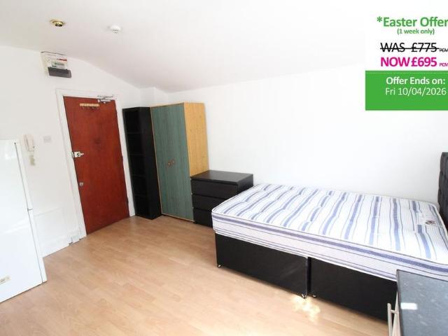 Studio for rent in Falcon Lodge, Wales